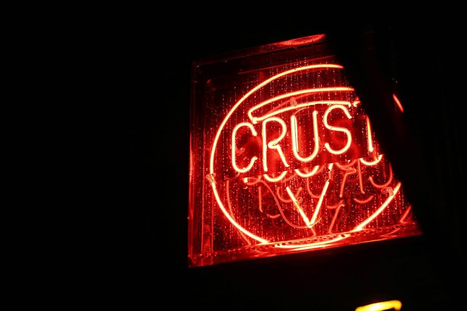 Crust, Psyrri